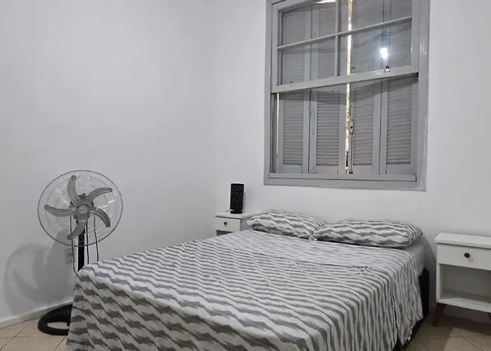 Poa Baixa - Próx à Redenção, Opinião,araújo Viana, João Alfredo, * Porto Alegre